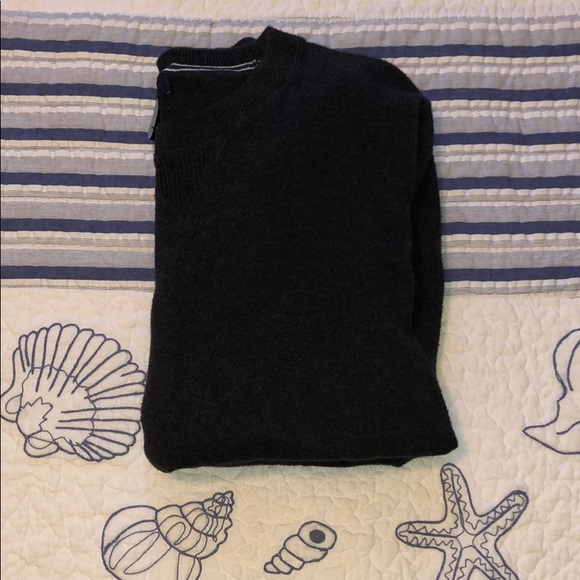 Gap sweater - Picture 3 of 3